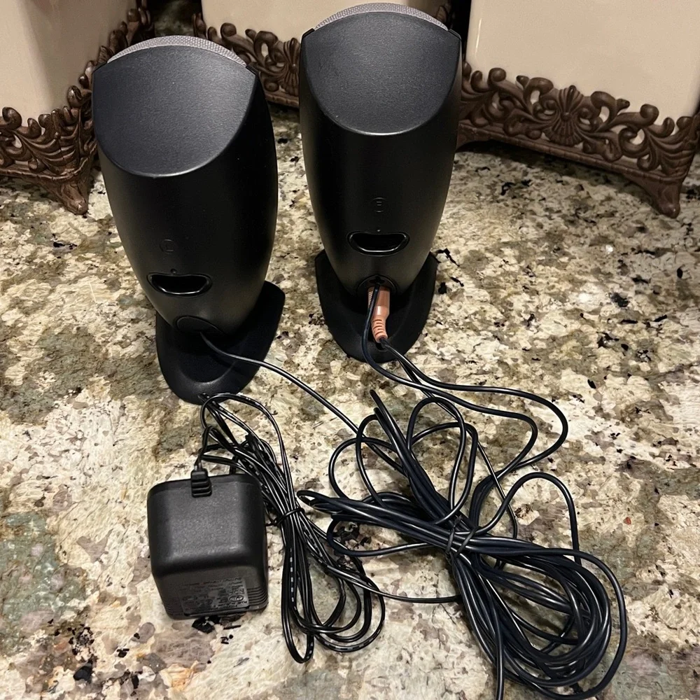 Dell A215 Multimedia Computer Portable Speakers